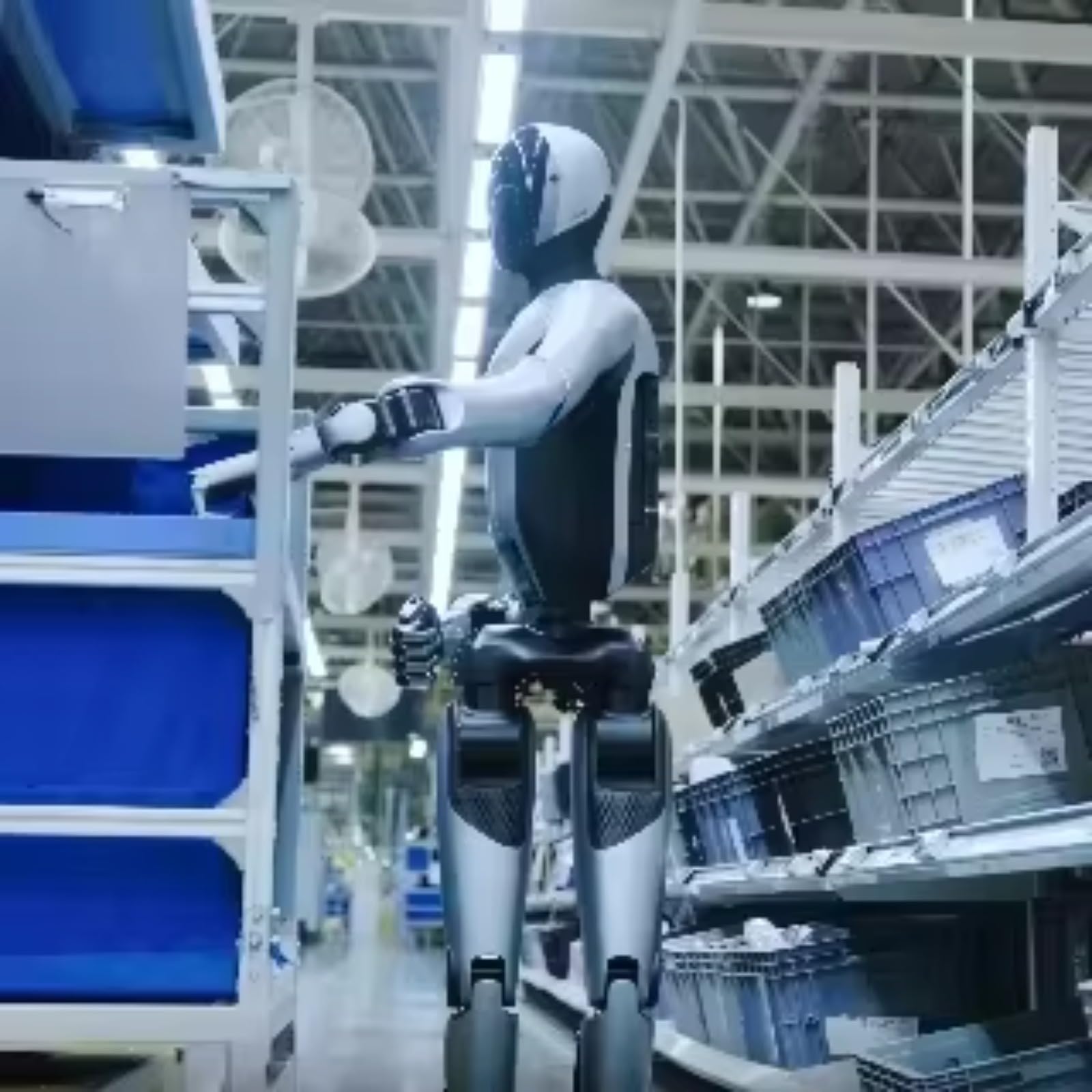 Advanced Humanoid Robot, AI Service Robot with Voice Interaction, Human-Like Motion Control, Smart Vision System for Reception, Education, Healthcare, Retail, Exhibition