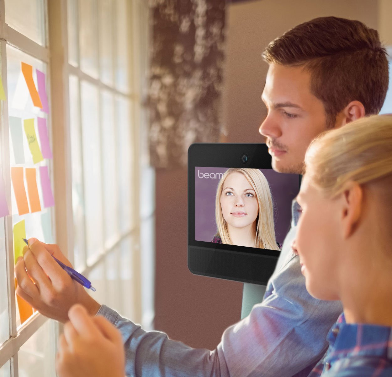 Beam Remote Communications System mit Dock & 3-Jahres-Abonnement